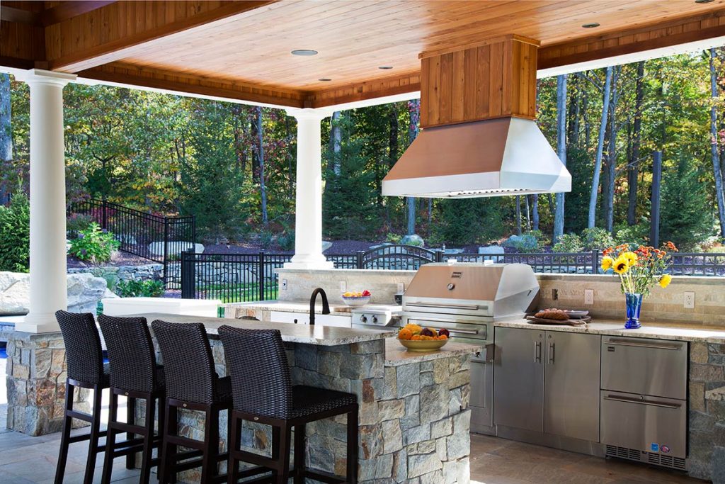 https://www.waterloogrillcleaning.com/wp-content/uploads/2021/02/ausitn-outdoor-kitchen-1024x683.jpg